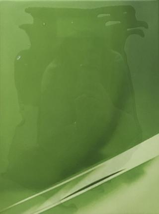 Dynamic Composition in Green Apple